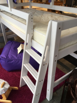 Preview: Halbhohes Kinderbett