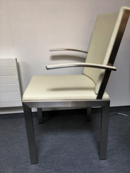 Preview: Stuhl Sina mit Armlehnen