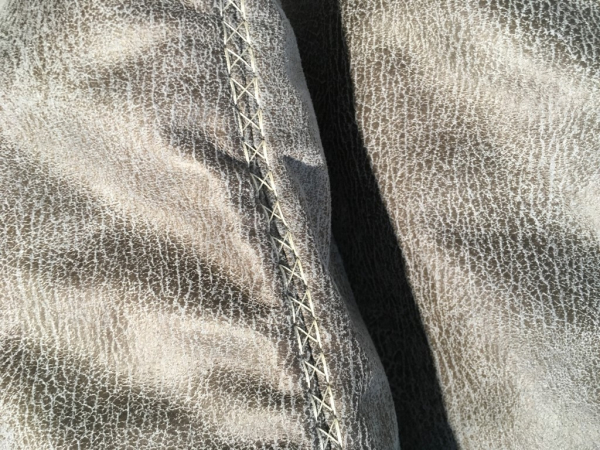 2 Zierkissen ZIG-ZAG + 1 Rollenkissen