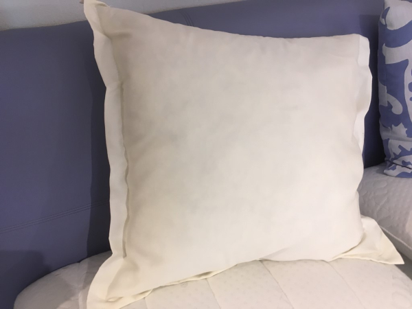 Flachrandkissen gross