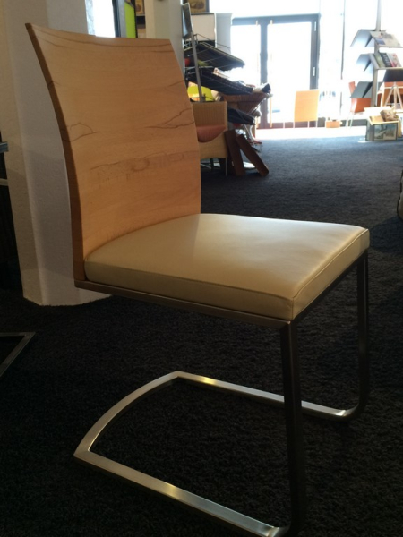 Freischwinger-Stuhl SAVERNE